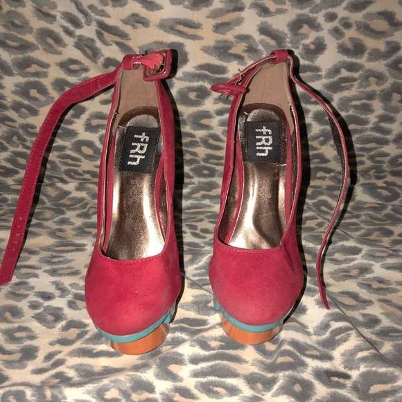 Red Orange & Teal Pumps Size 6 - Picture 2 of 2